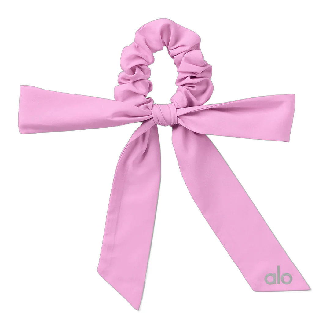alo Love Knots Tie Scrunchie - Candy Heart Pink