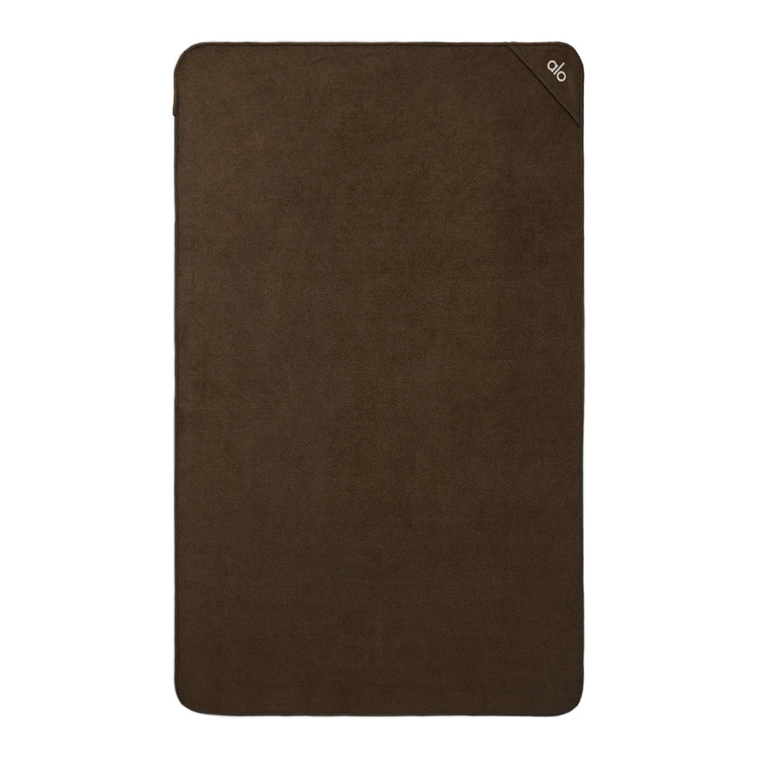 alo Performance No Sweat Hand Towel - Espresso - Image 2