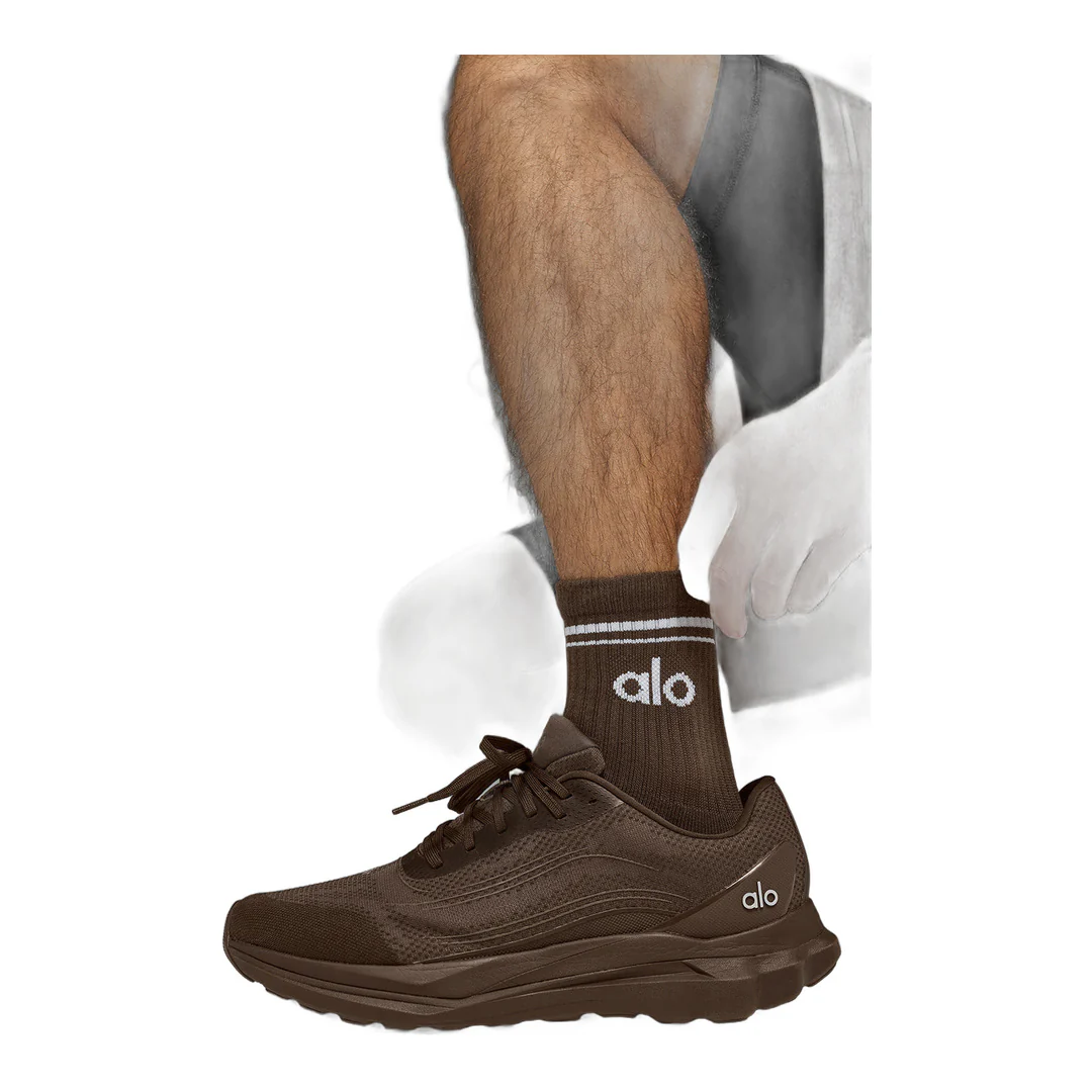 alo Unisex Half-Crew Throwback Sock - Espresso/White - Image 2
