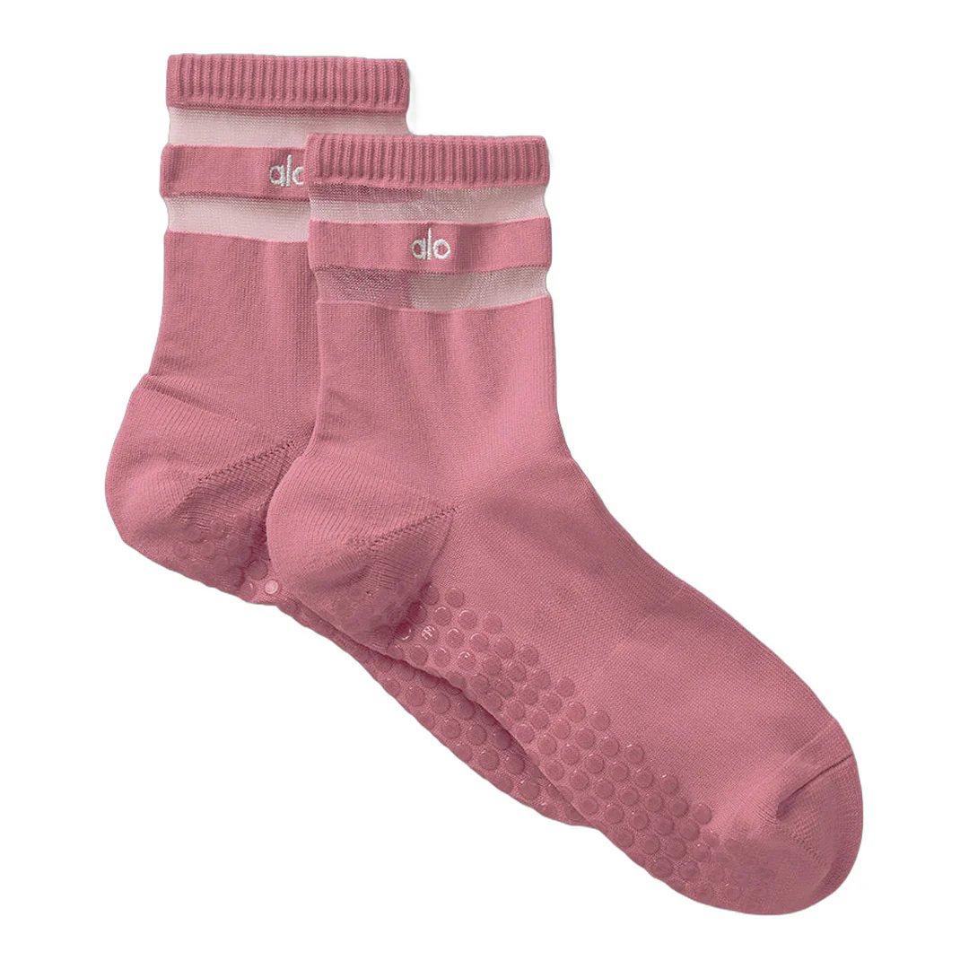 alo Women's Pulse Grip Sock - Pink Wild Rose