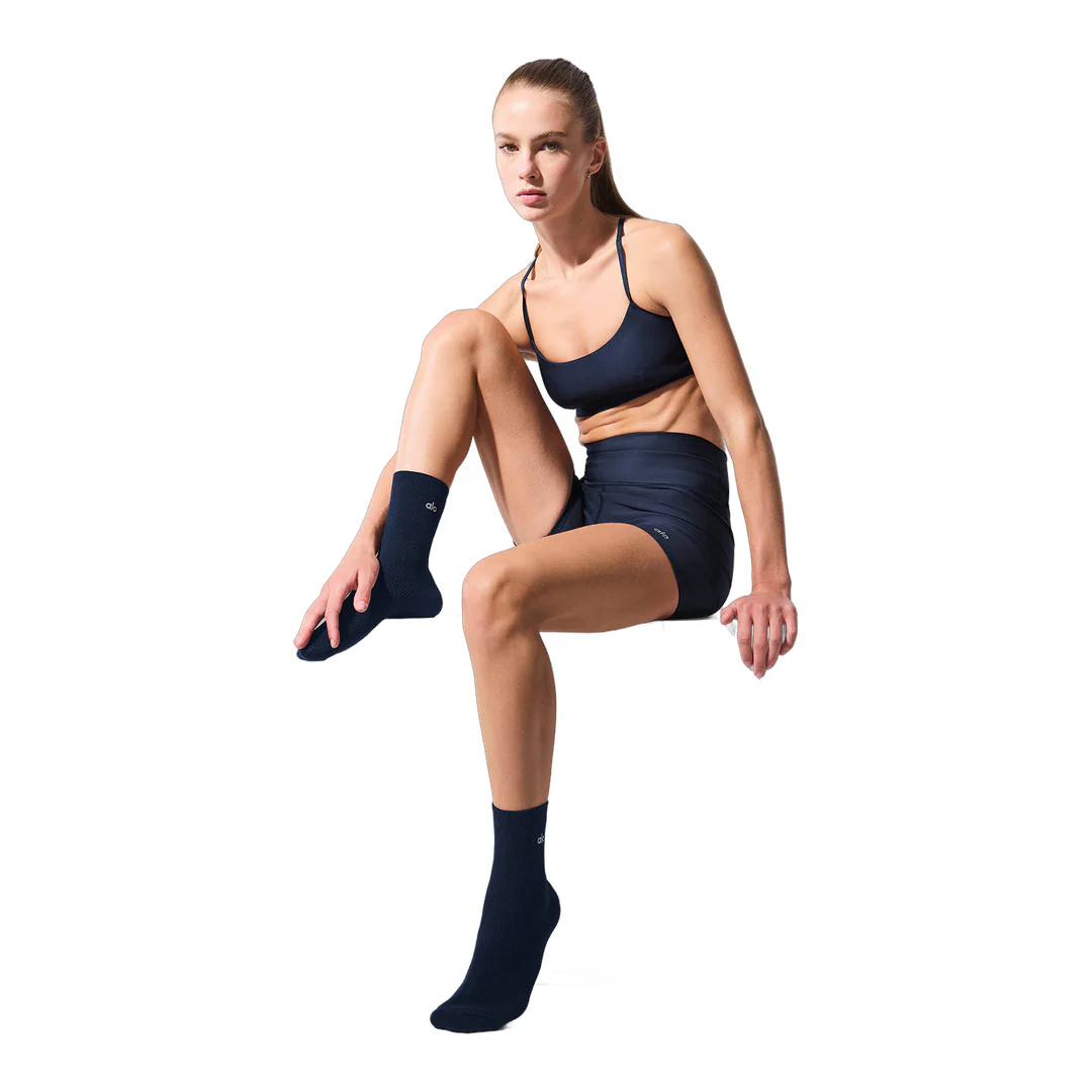 alo Unisex Half-Crew Understated Sock - Navy - Image 2