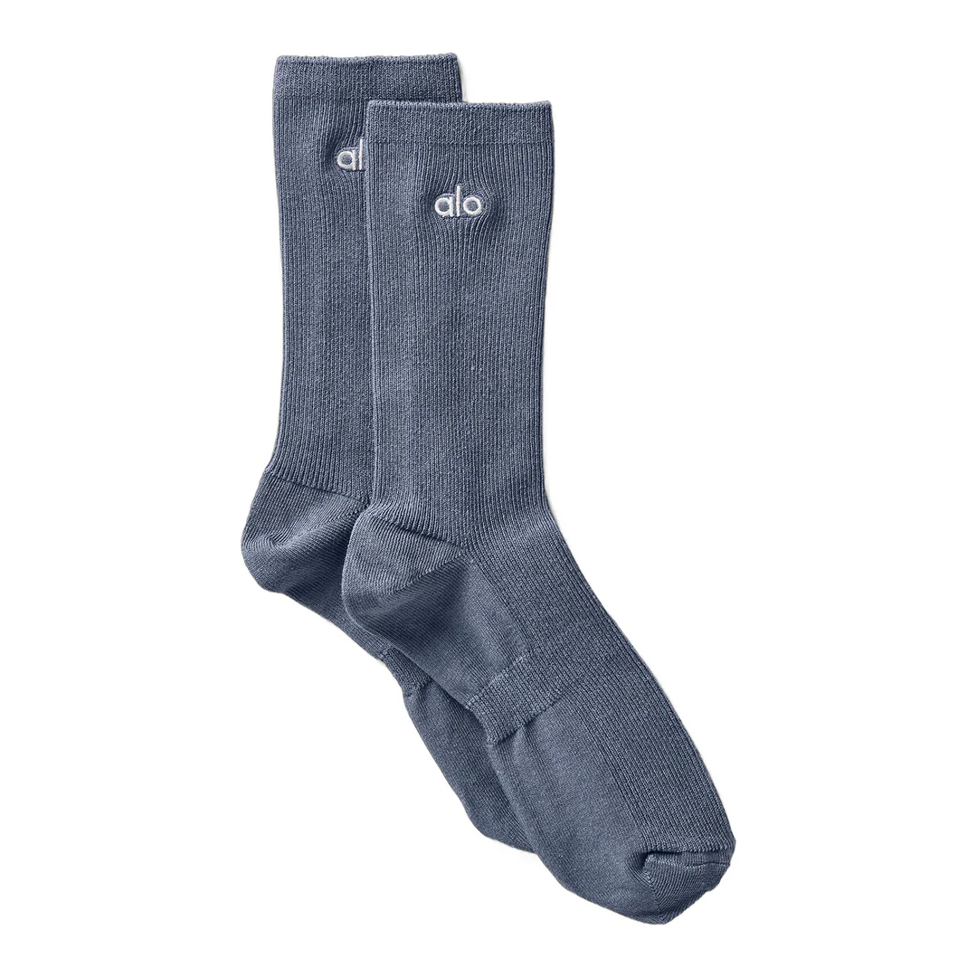alo Unisex Half-Crew Understated Sock - Bluestone