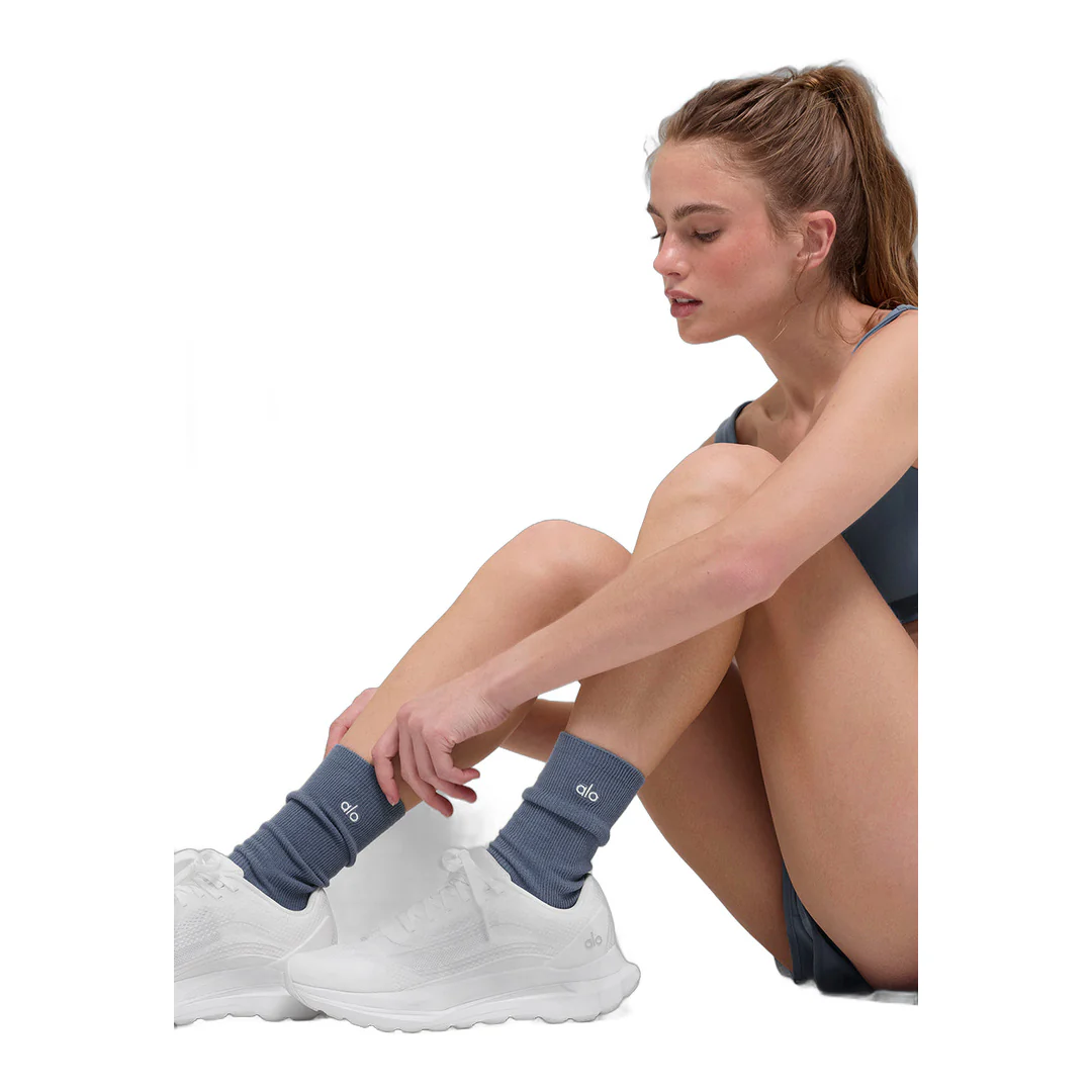 alo Unisex Half-Crew Understated Sock - Bluestone - Image 2