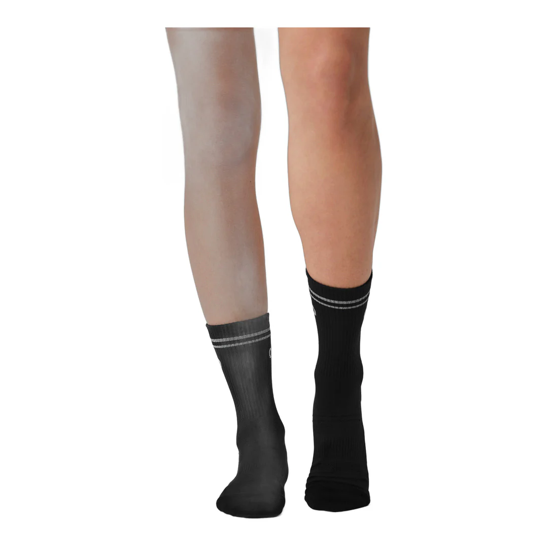 alo Unisex Half-Crew Performance Sock - Black - Image 3