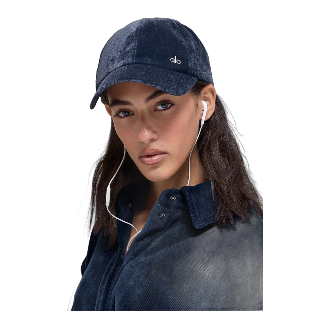 alo Velvet Off-Duty Cap - Navy - Image 2
