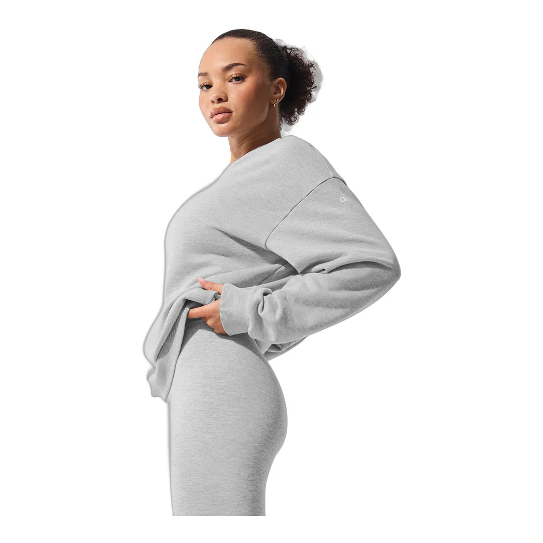 alo Chill Crew Neck Pullover - Athletic Heather Grey - Image 4