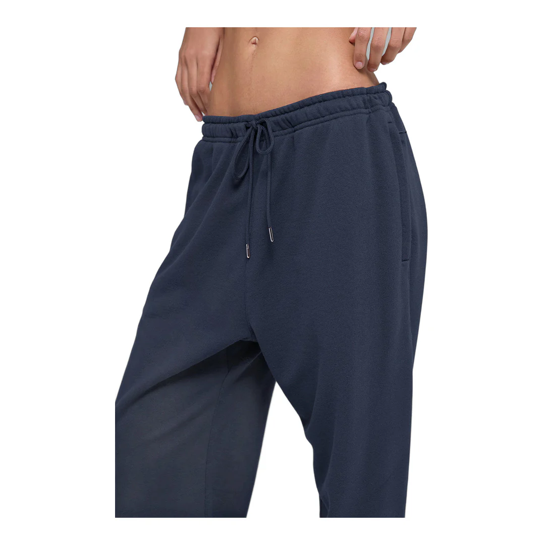 alo Chill Sweatpant - Navy - Image 4
