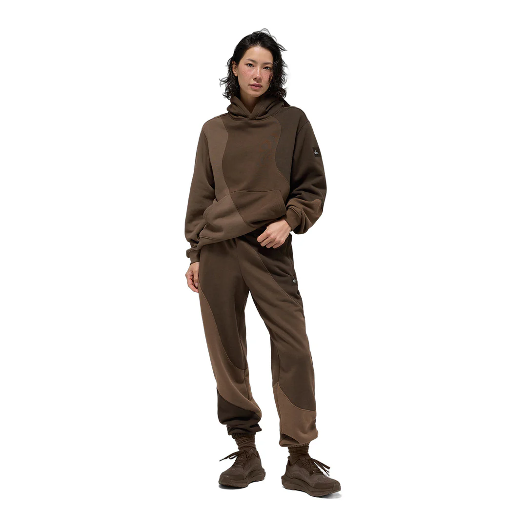 alo Make Waves Hoodie - Espresso Tonal - Image 4