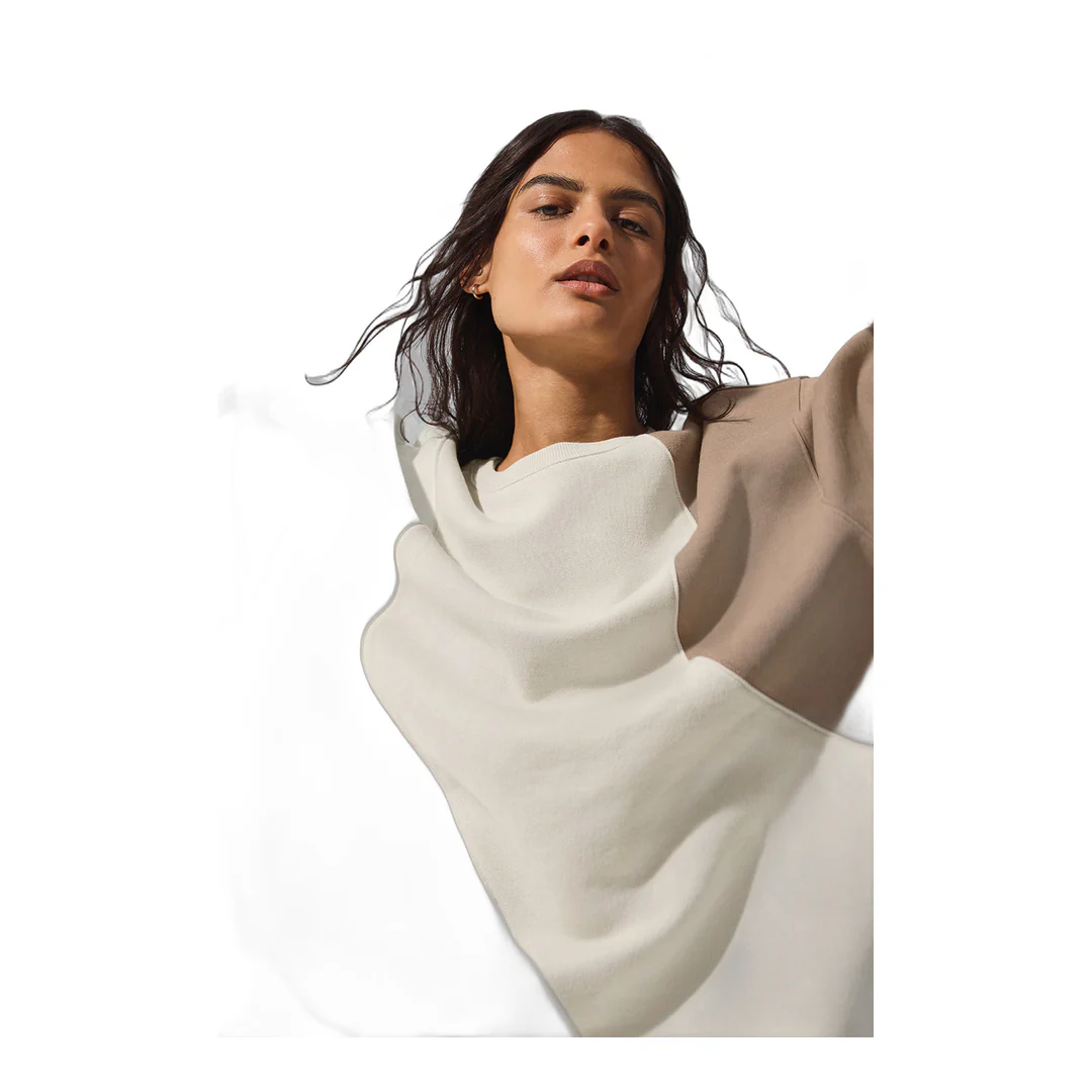 alo Make Waves Crew Neck Pullover - Ivory/Bone/Gravel - Image 4