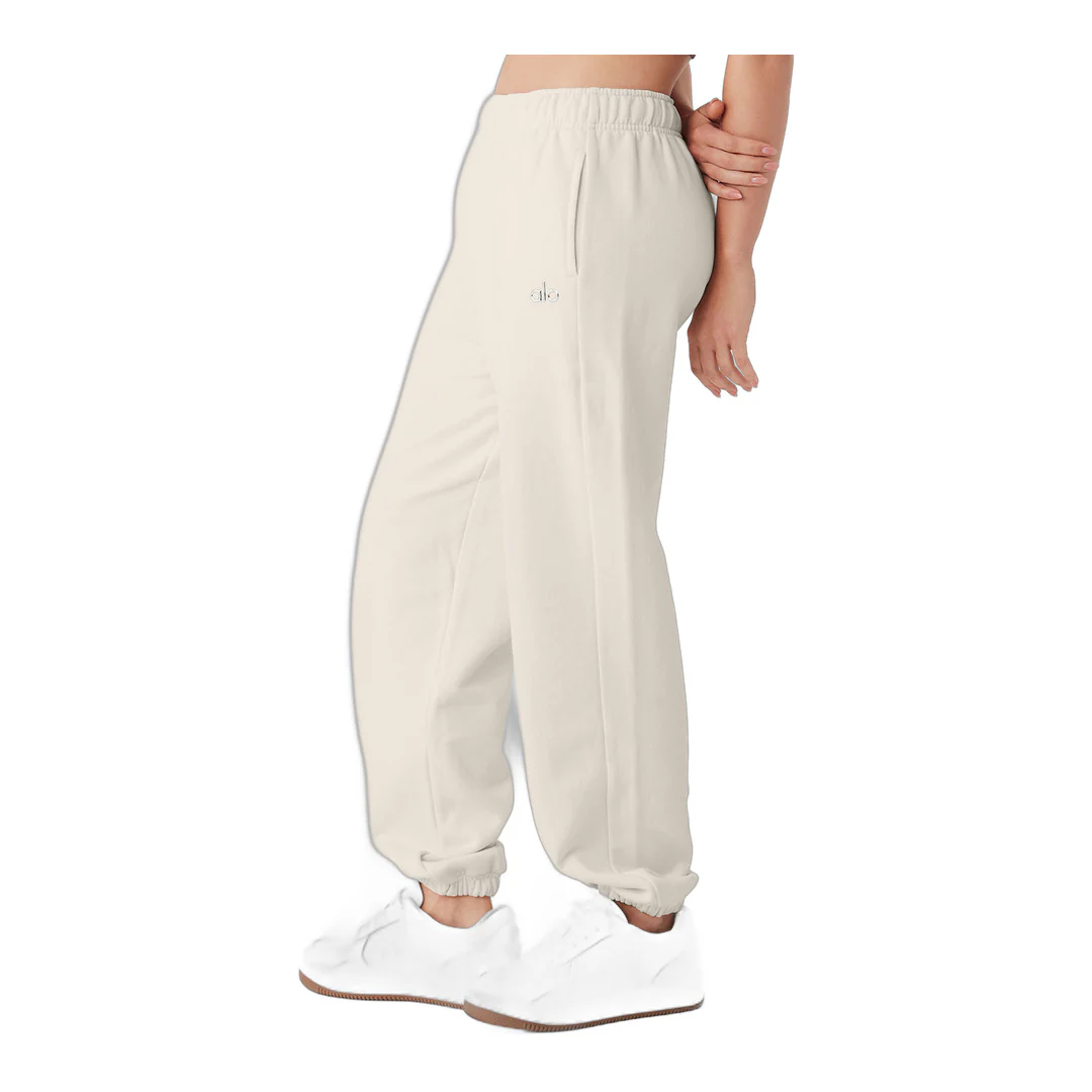 alo Accolade Sweatpant - Bone - Image 3