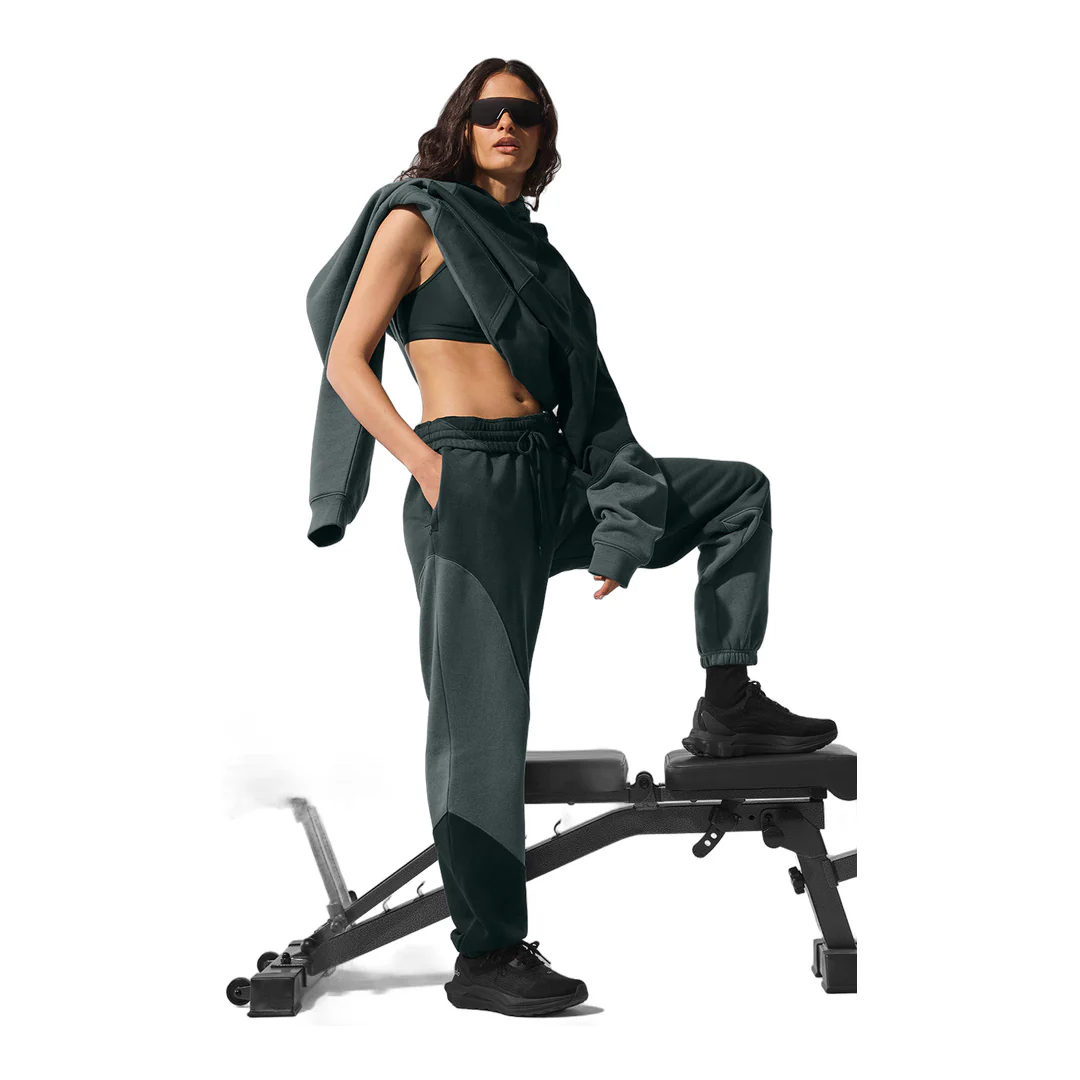 alo Make Waves Sweatpant - Charcoal Green Tonal - Image 4