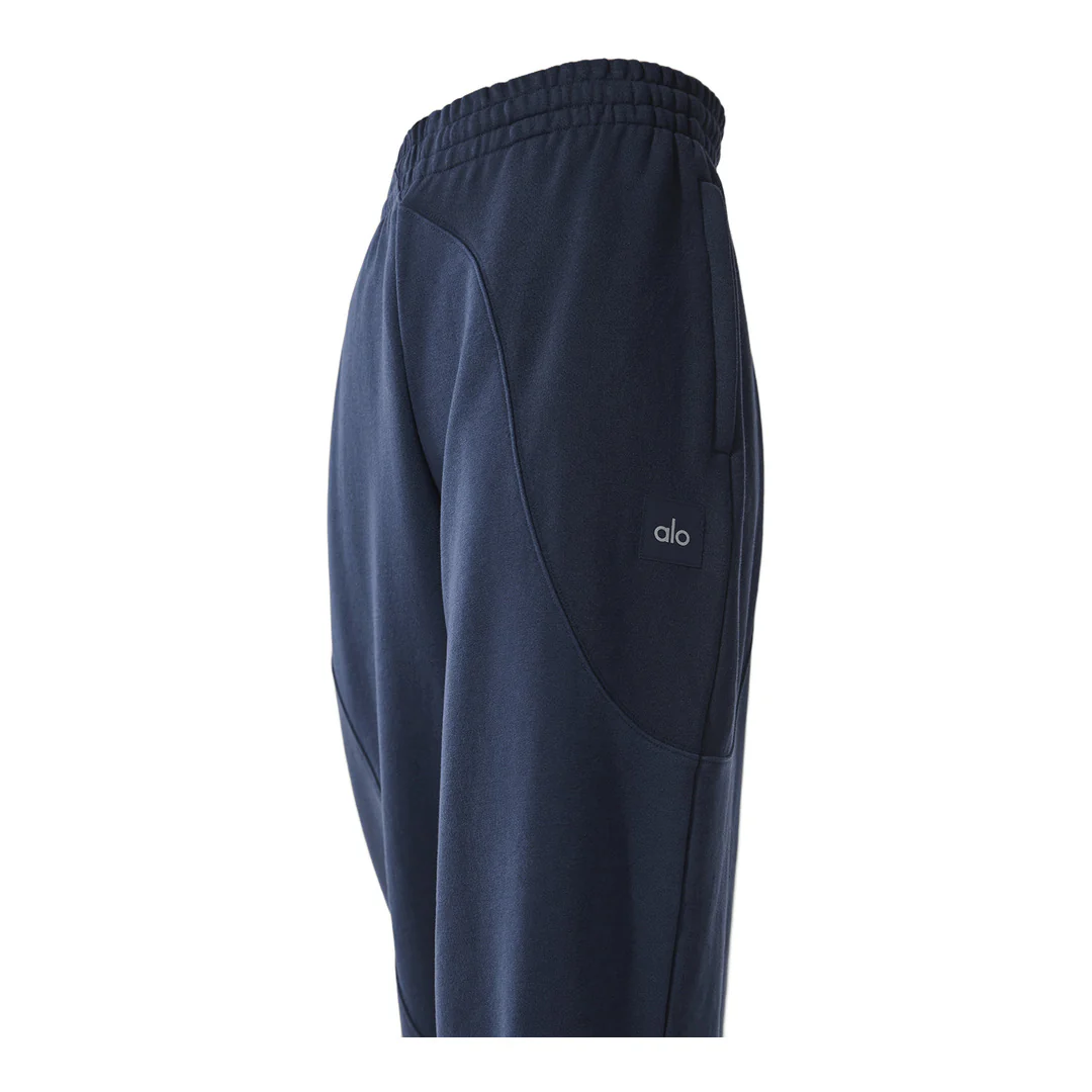 alo Make Waves Sweatpant - Navy Tonal - Image 4