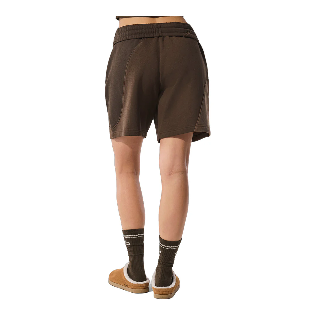 alo 7" Make Waves Short - Espresso Tonal - Image 2