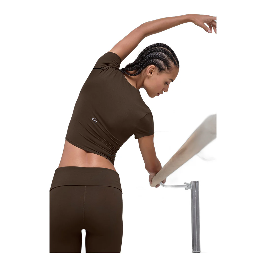 alo ALO Softsculpt Precision Short Sleeve Top - Espresso - Image 2