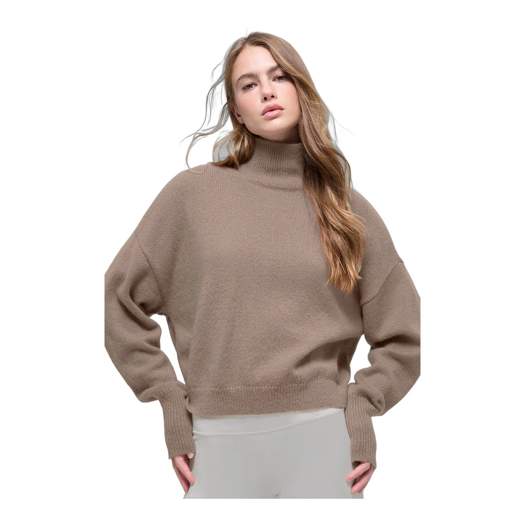 alo Wool Cashmere Cropped New Class Turtleneck Sweater - Chai Latte