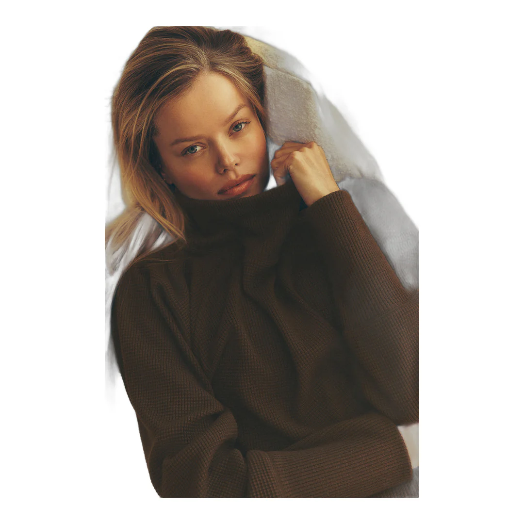 alo Waffle Weekend Escape Mock Neck Long Sleeve - Espresso