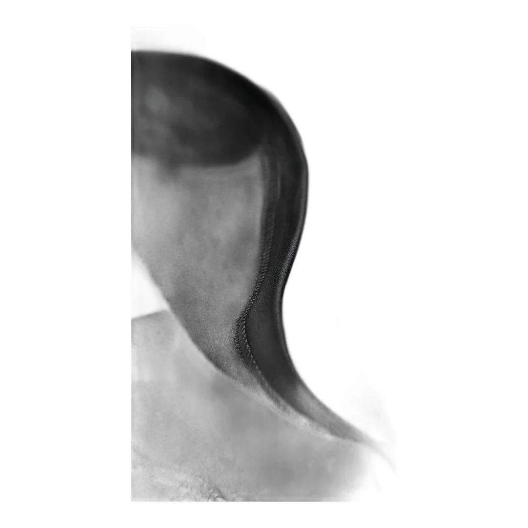 alo Airbrush Winter Warm Nocturne Long Sleeve - Black - Image 6