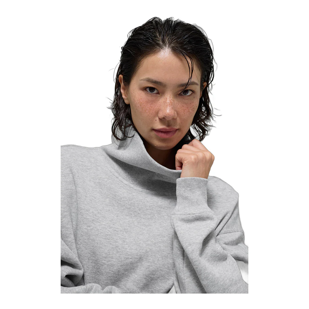 alo Hazy Mock Neck Pullover - Athletic Heather Grey - Image 4