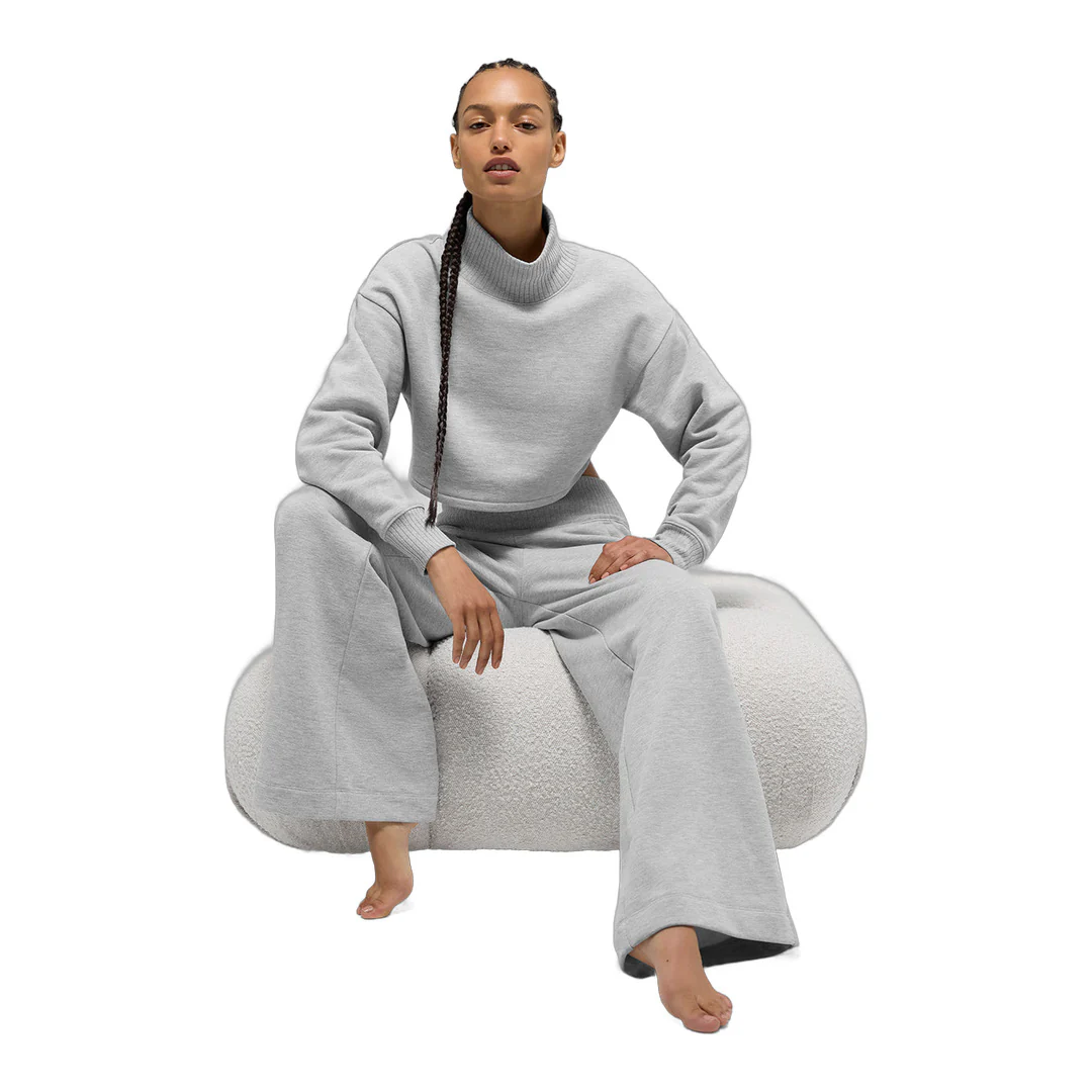 alo Cropped Serenity Coverup - Athletic Heather Grey - Image 6