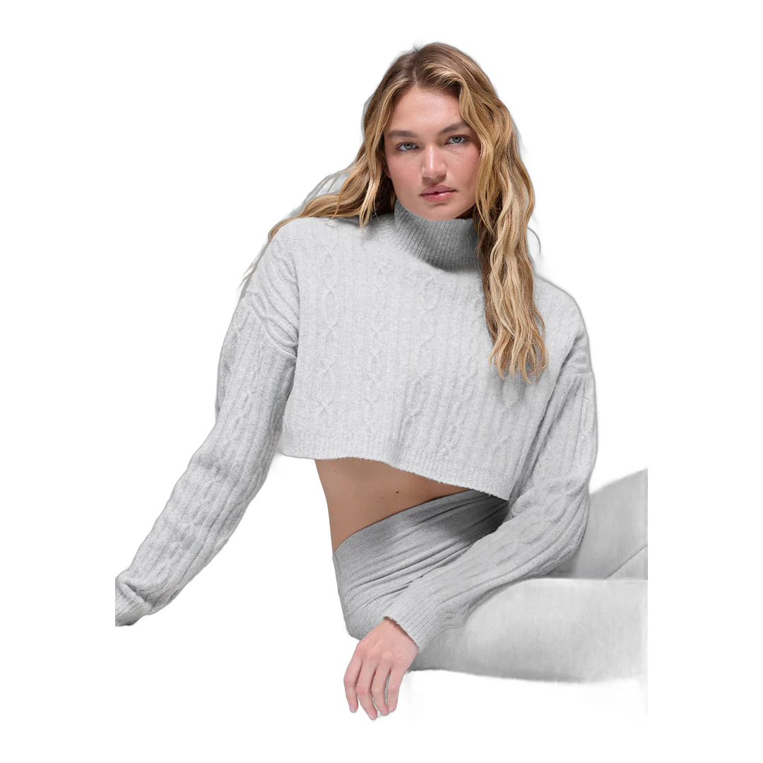 alo Cable Knit Cropped Winter Bliss Turtleneck Long Sleeve - Athletic Heather Grey - Image 4
