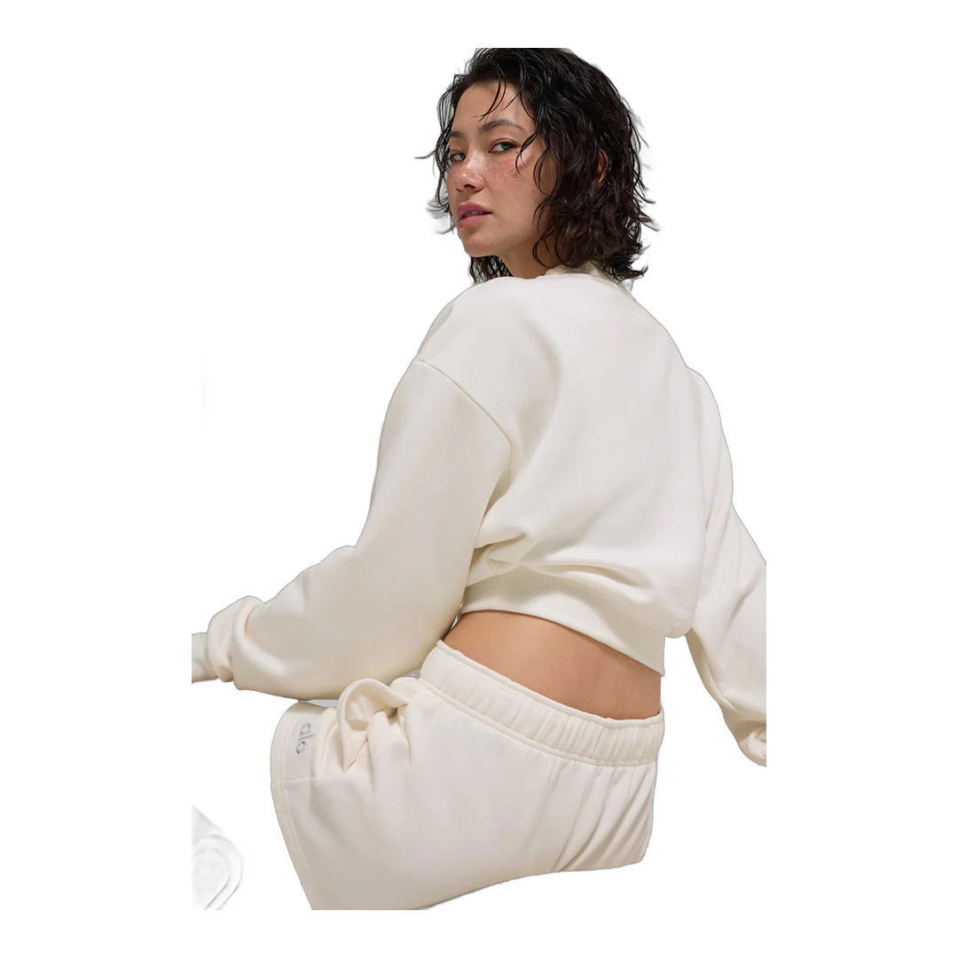 alo Cropped Accolade Crewneck - Ivory - Image 4