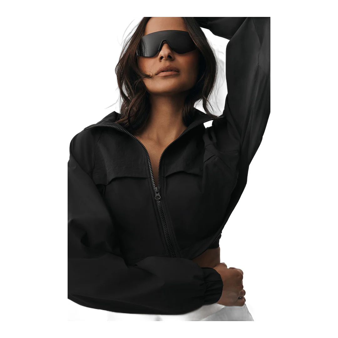 alo Cropped Playmaker Jacket - Black - Image 4
