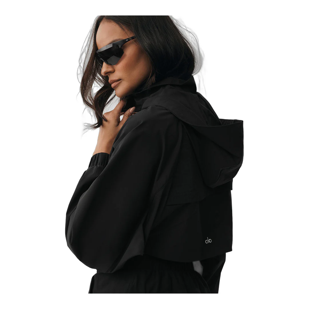 alo Cropped Playmaker Jacket - Black - Image 5