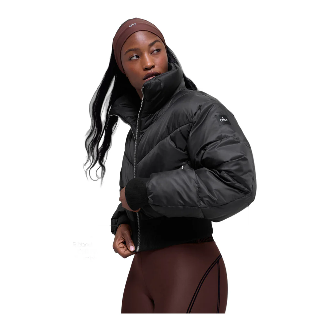 alo Cropped Atmosphere Puffer - Black - Image 2