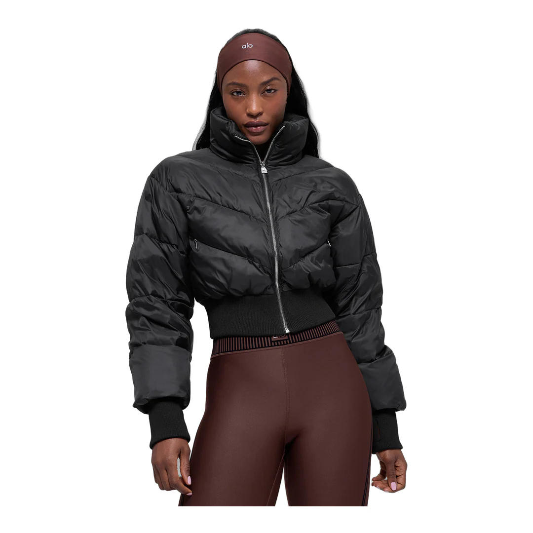 alo Cropped Atmosphere Puffer - Black - Image 3