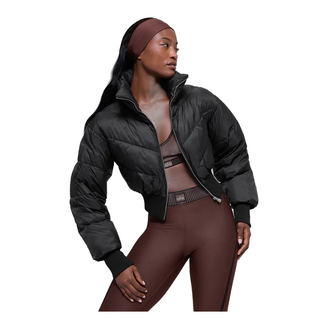 alo Cropped Atmosphere Puffer - Black - Image 5