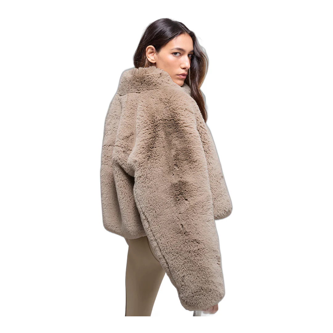 alo Faux Fur Allure Jacket - Oat - Image 3