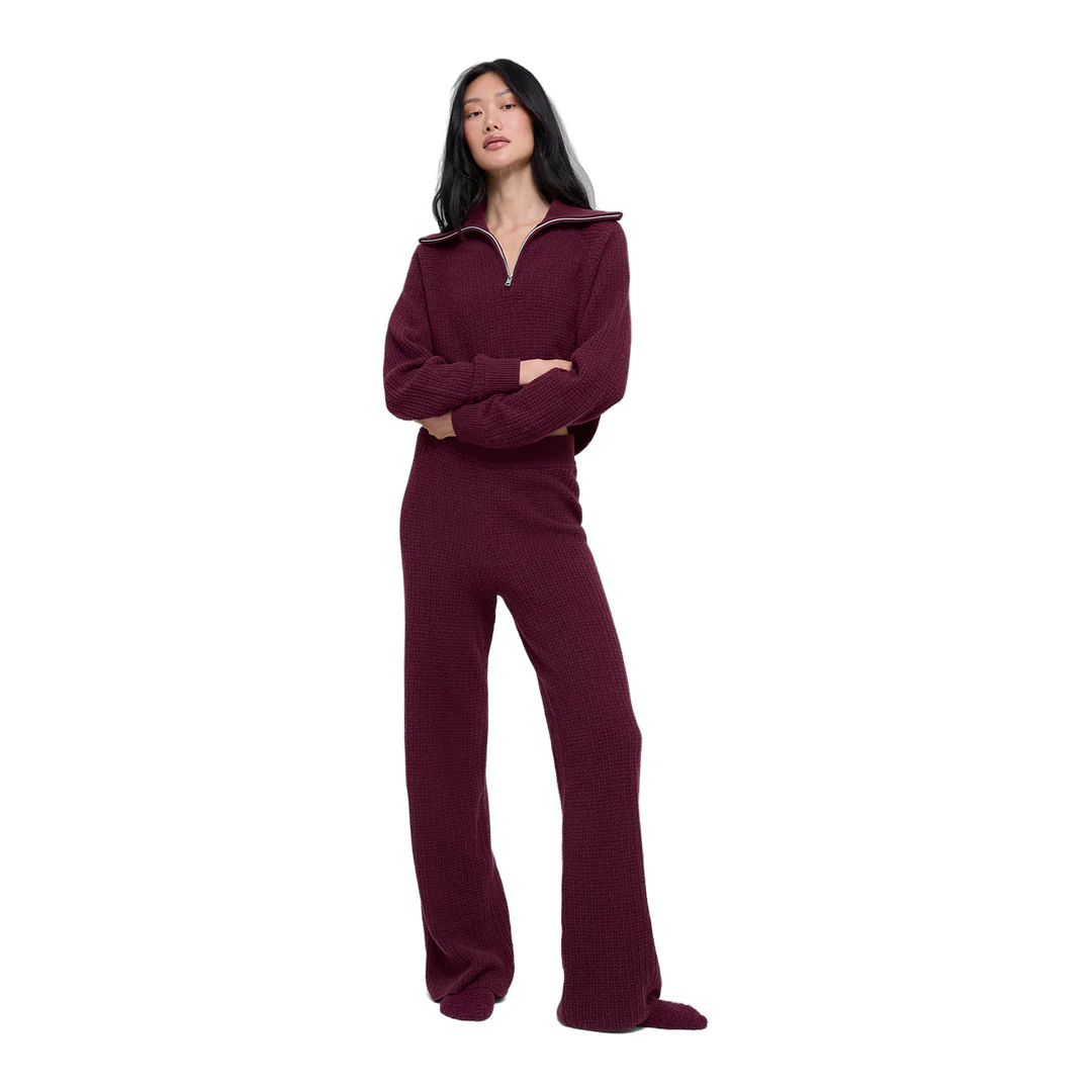alo Cashmere High-Waist Plush Waffle Pant - Burgundy - Image 5