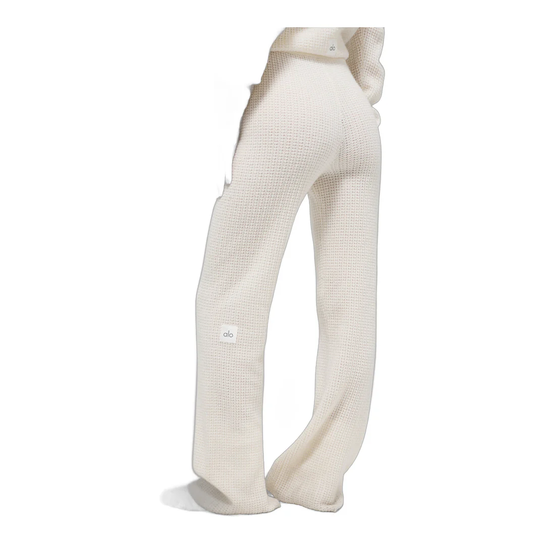 alo Cashmere High-Waist Plush Waffle Pant - Ivory - Image 2