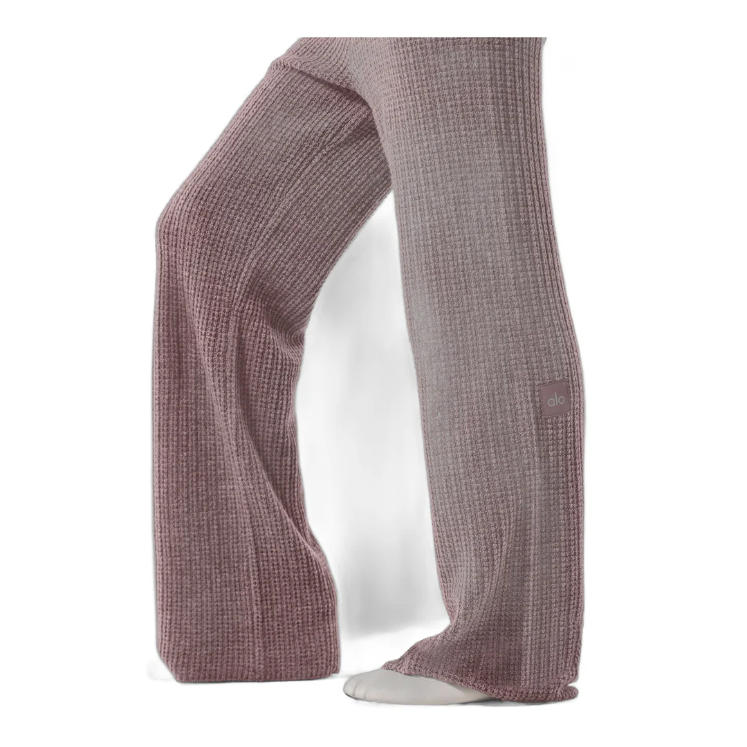 alo Cashmere High-Waist Plush Waffle Pant - Mushroom Heather - Image 4