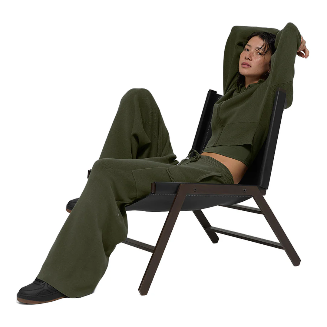 alo Scholar Knit High-Waist Cargo Pant - Green Olive - Image 5