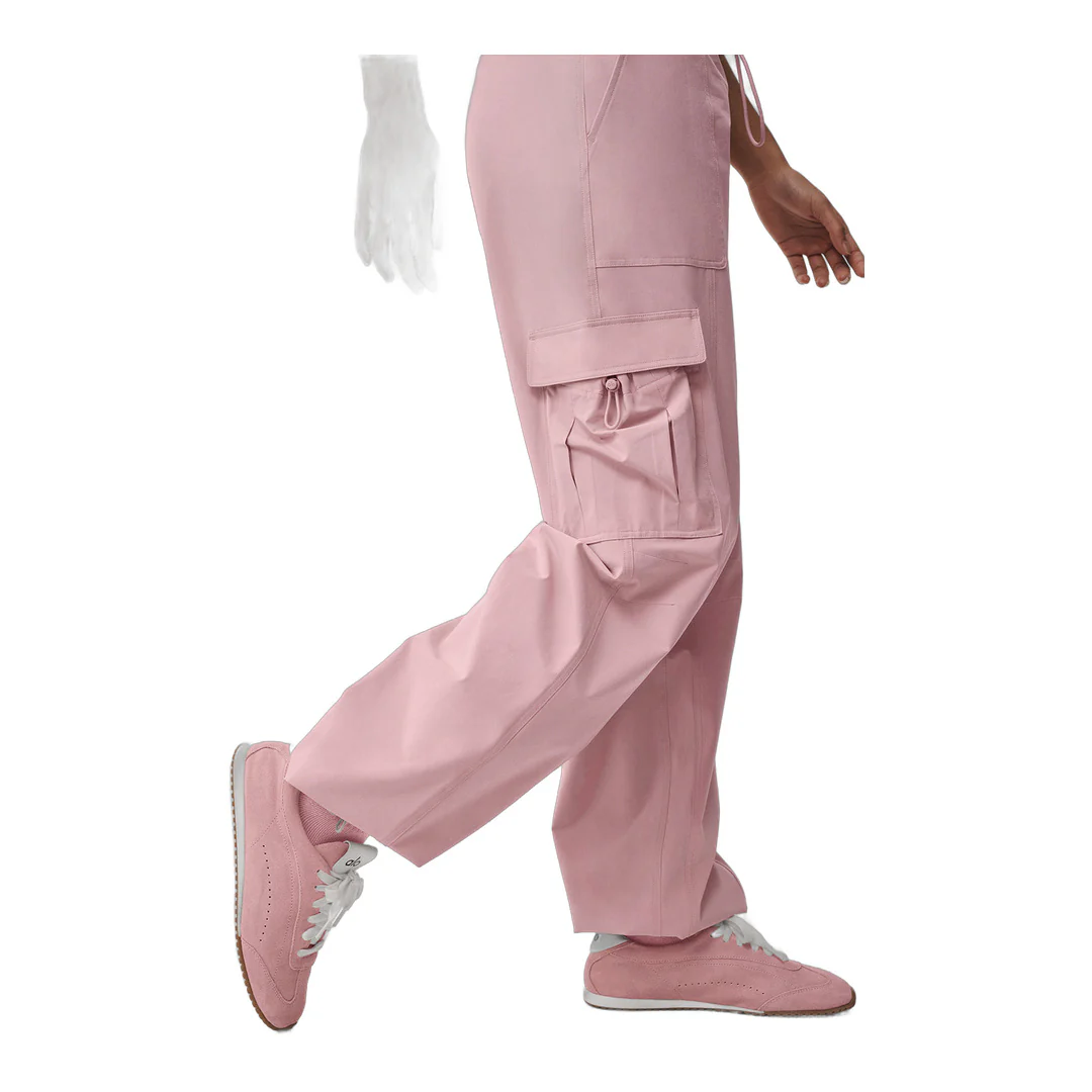 alo Low Rise Megastar Cargo Pant - Vintage Pink - Image 3