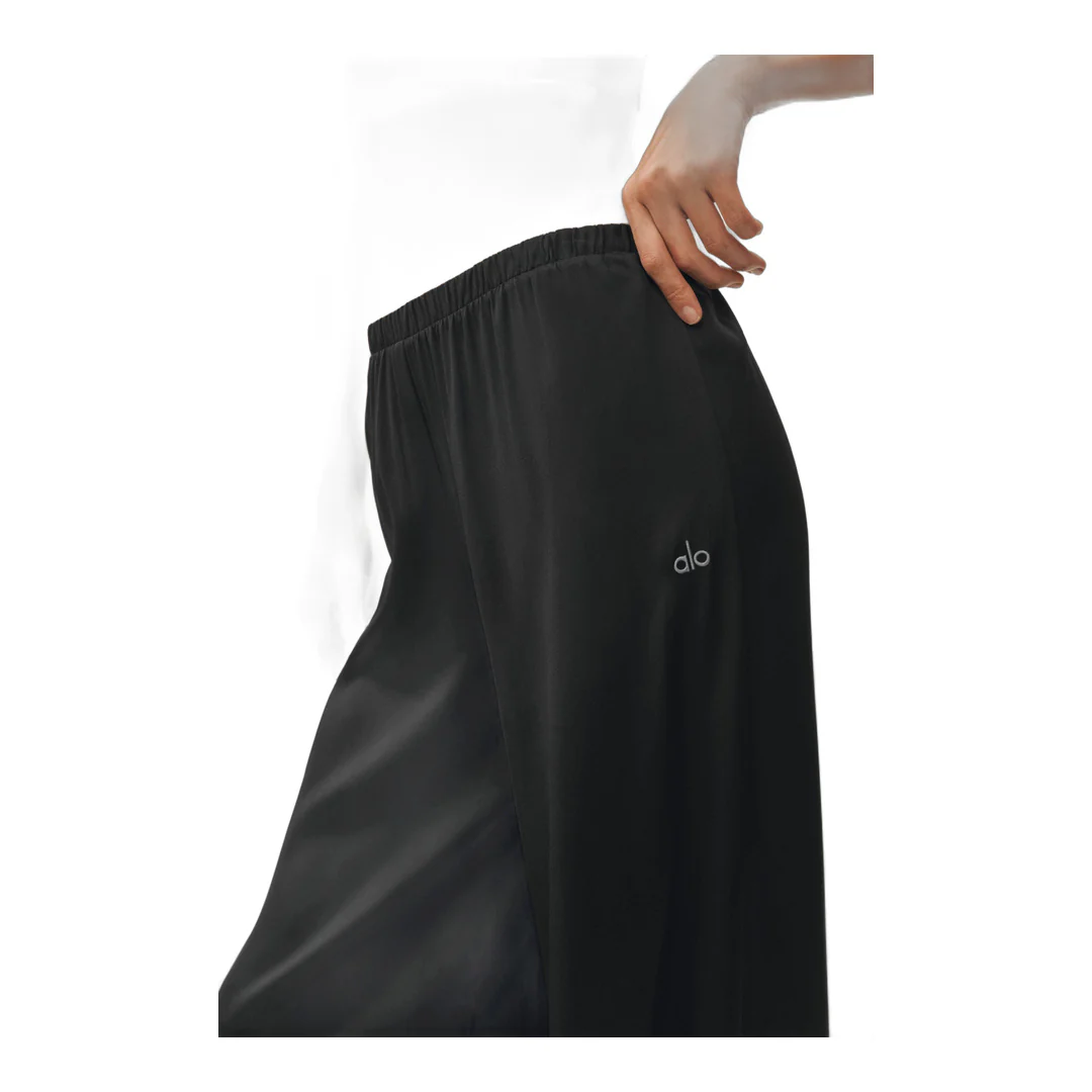 alo Silk Blend High-Waist Radiance Pant - Black - Image 3