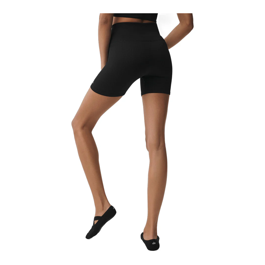 alo 5" Seamless Ribbed Favorite Short - Black - Image 3