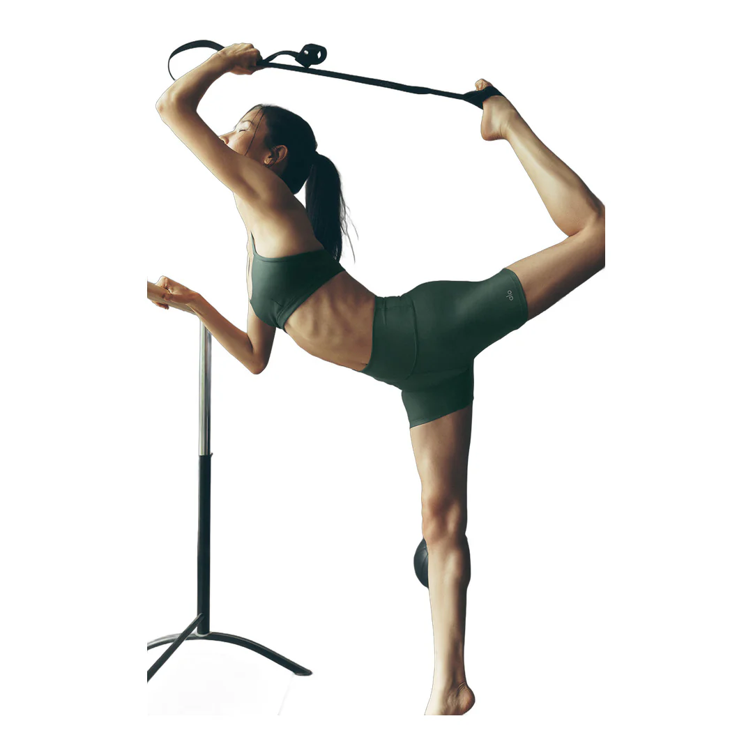 alo 5" Airlift Energy Short - Clover Green