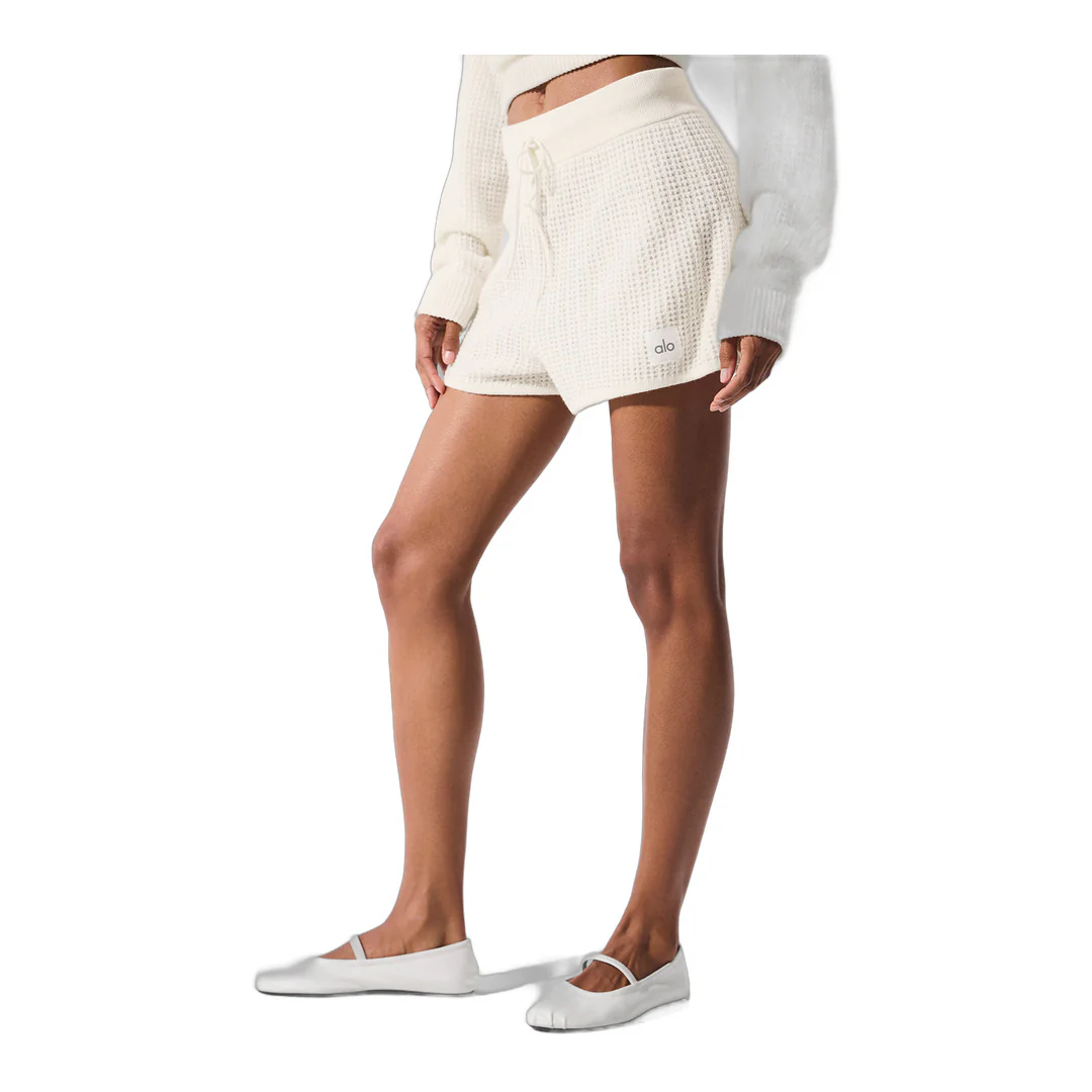 alo Cashmere High-Waist Plush Waffle Short - Ivory - Image 4