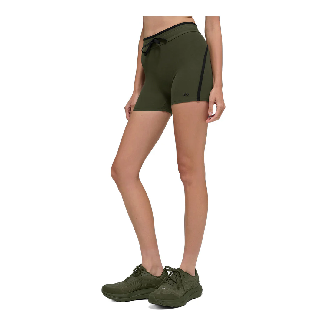 alo 4" Airbrush High-Waist Race Pace Short - Green Olive/Black - Image 6