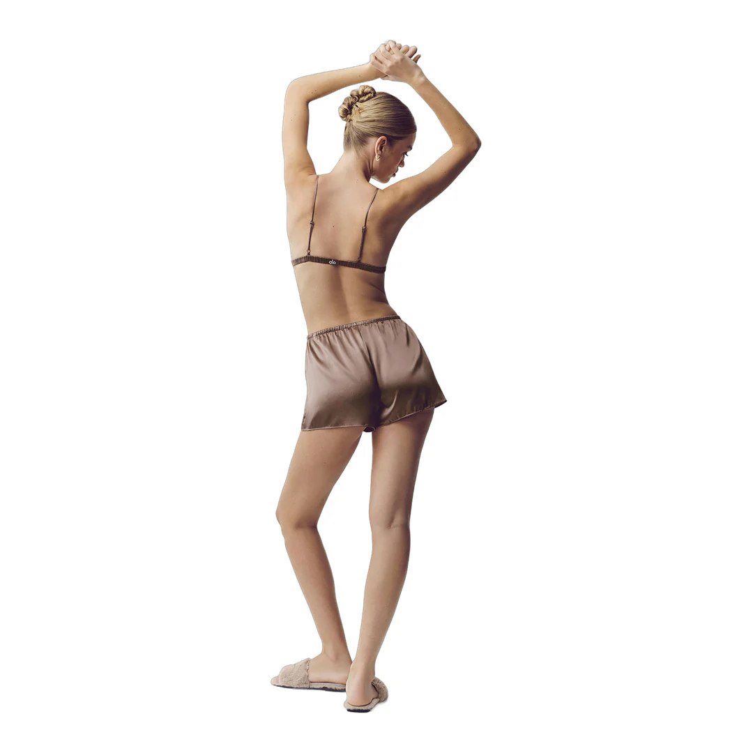 alo Silk Luminous Short - Alpine Cocoa - Image 4