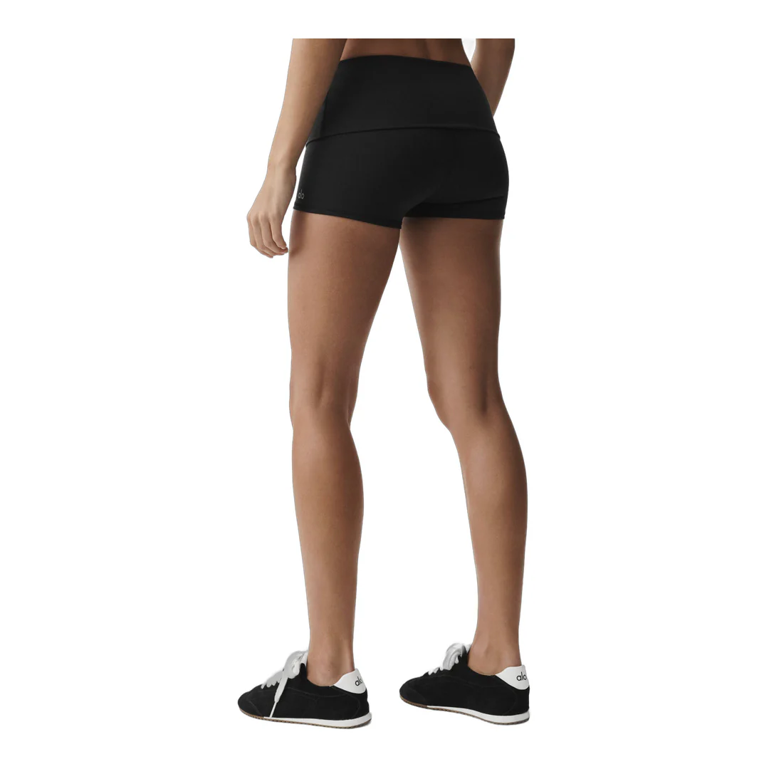 alo 3" ALO Softsculpt Low-Rise Foldover Short - Black - Image 3