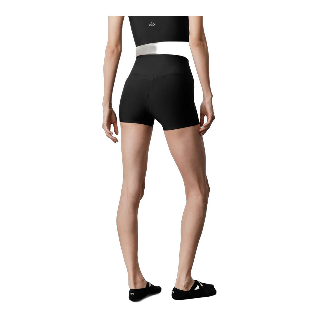 alo 3" Airlift High-Waist Sleek Short - Black - Image 3