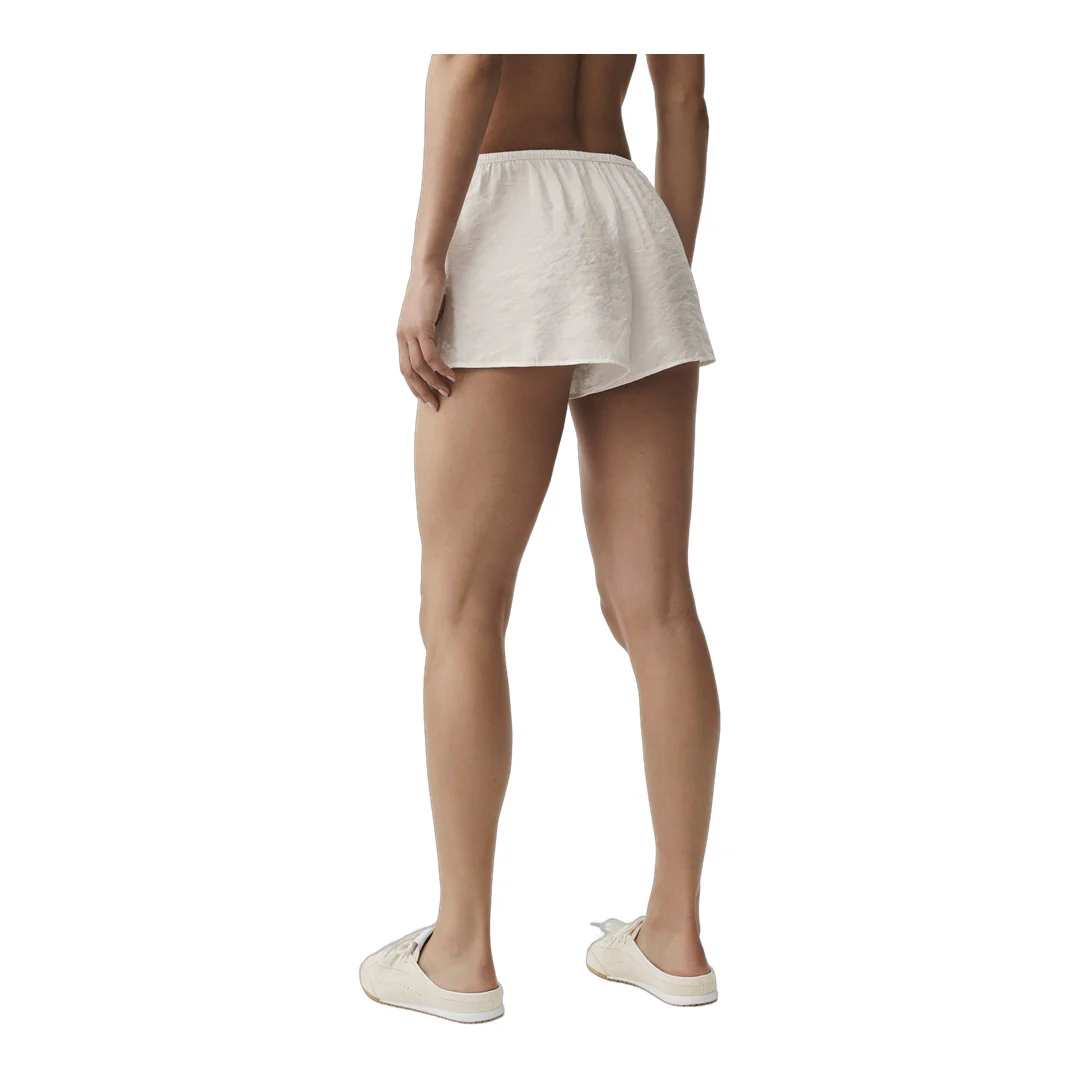 alo Semi-Sheer Golden Hour Mid-Rise Short - Ivory - Image 3
