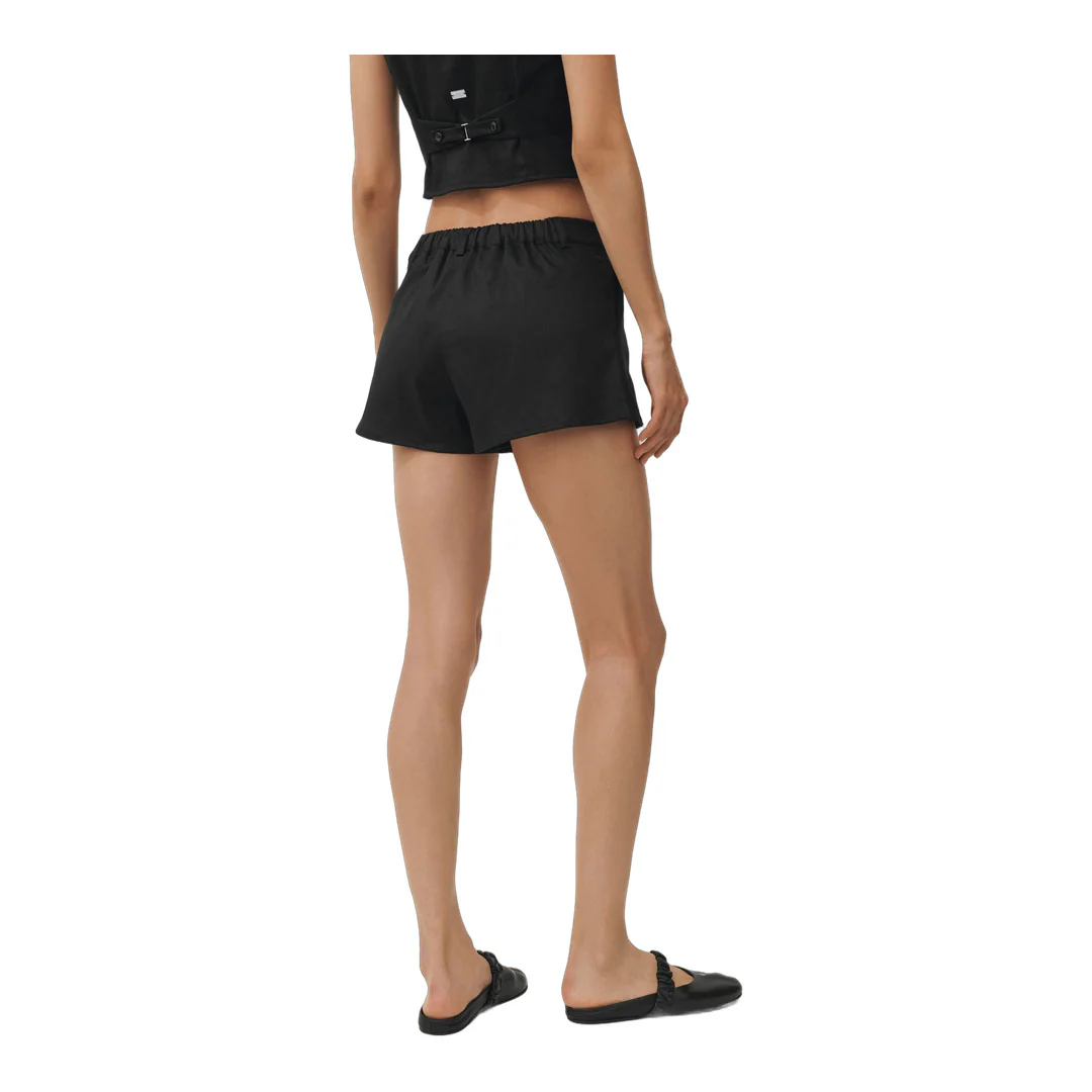alo Linen Blend Low-Rise Riviera Trouser Short - Black - Image 4