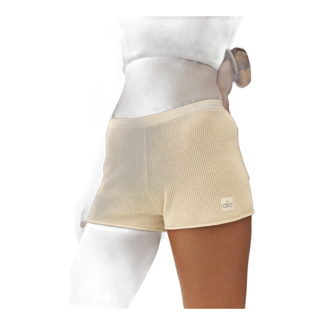 alo Silk Cashmere Mid-Rise Heatwave Short - Sandy Beige - Image 3