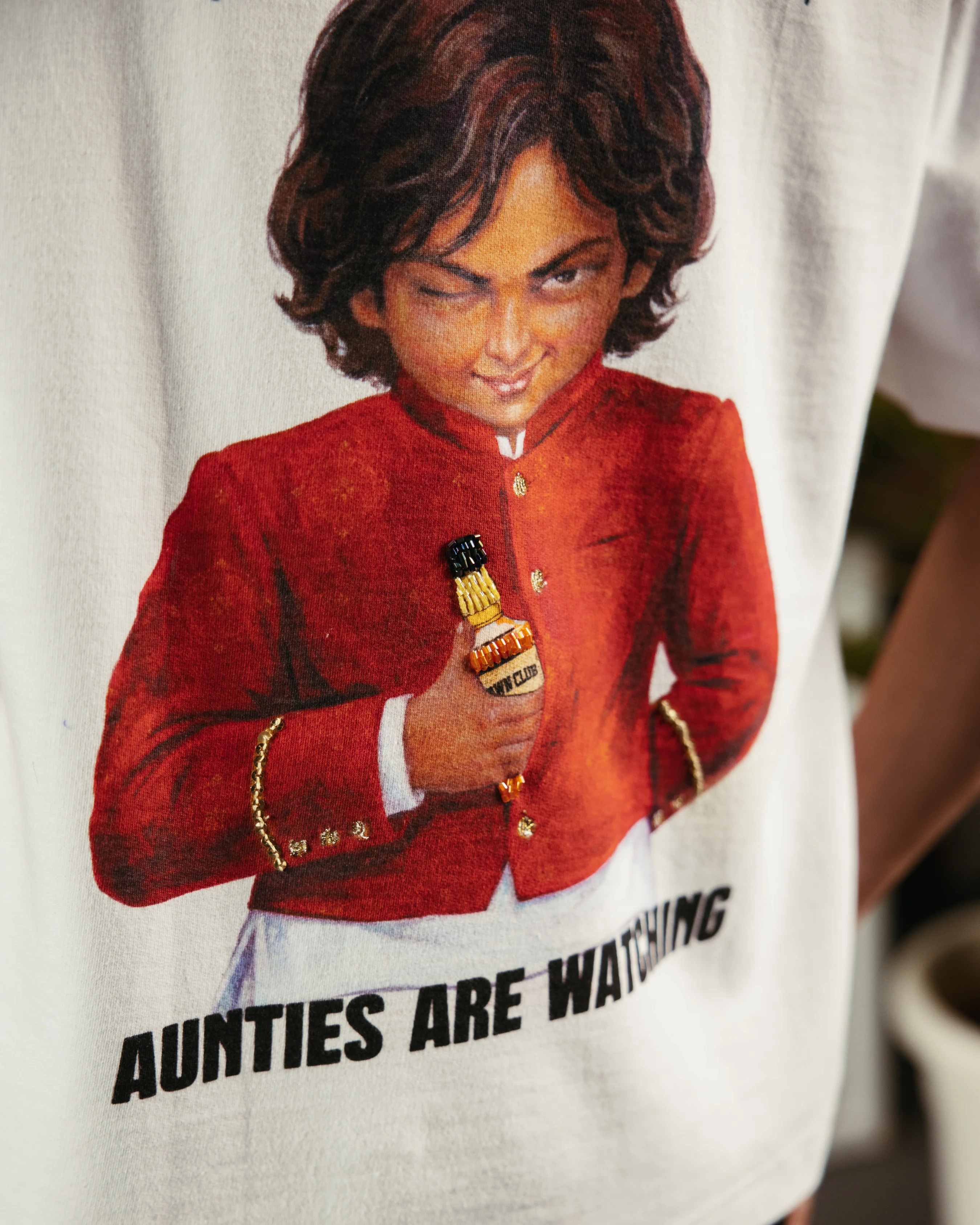 AUNTIES ARE WATCHING (T-SHIRT) - Image 6