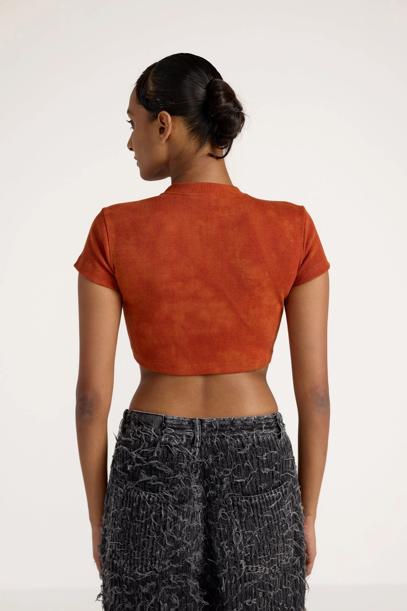 Basics Women's Red Crop T-shirt - Image 3