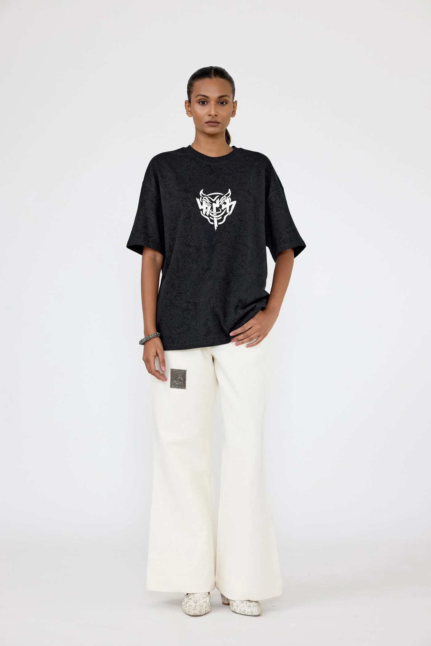 Buri Nazar' blockprint T-shirt - Image 9
